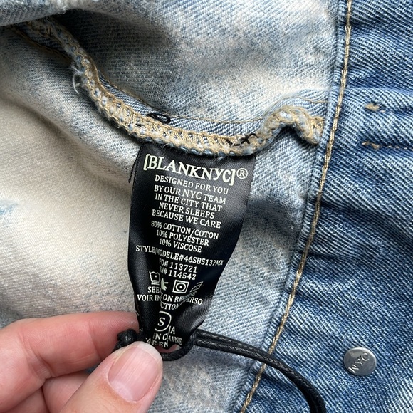 BLANK NYC Bleached Denim Jacket size small - Picture 6 of 9